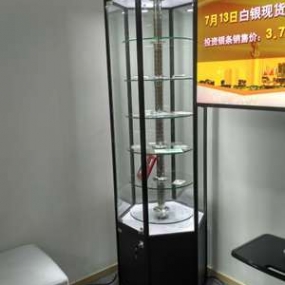旋轉(zhuǎn)展示貨架